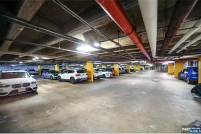 2077 Center Avenue 20F #20F, Fort Lee, NJ 07024 - Photo 23