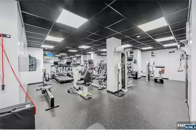 2077 Center Avenue 20F #20F, Fort Lee, NJ 07024 - Photo 19