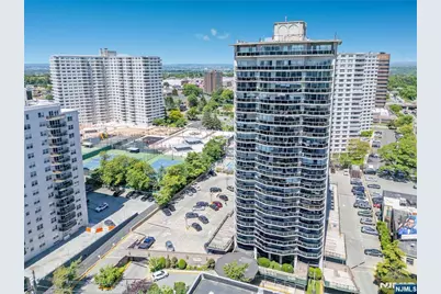 2077 Center Avenue 20F #20F, Fort Lee, NJ 07024 - Photo 43