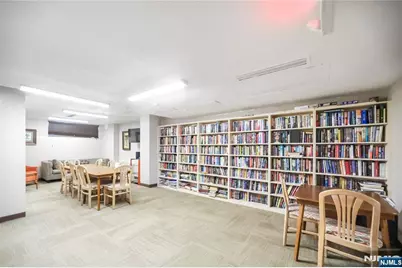 2077 Center Avenue 20F #20F, Fort Lee, NJ 07024 - Photo 21