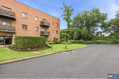 279 Clark Street A15 #A15, Hackensack, NJ 07601 - Photo 21
