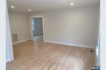 46 Brookfield Road 1 #1, Montclair, NJ 07043 - Photo 5