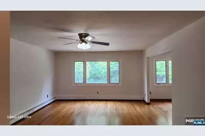 334 6th Street 1st Floor #1st floor, Palisades Park, NJ 07650 - Photo 7