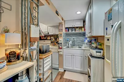 446 Post Avenue, Lyndhurst Township, NJ 07071 - Photo 25