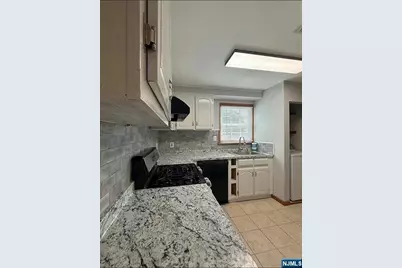 446 Post Avenue, Lyndhurst Township, NJ 07071 - Photo 15