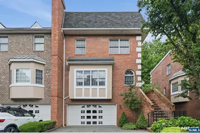 156 Stonegate Trail 156 #156, Cresskill, NJ 07626 - Photo 1