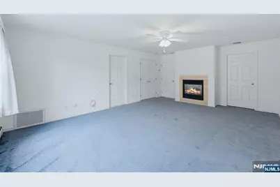 156 Stonegate Trail 156 #156, Cresskill, NJ 07626 - Photo 11