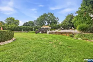 19 Hillside Rd, Manalapan Township, NJ 07726 - Photo 37
