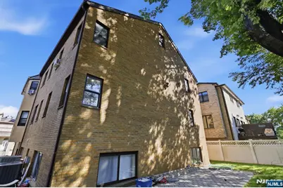 2477 6th Street 1st Floor #1st Floor, Fort Lee, NJ 07024 - Photo 29