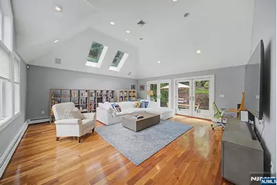43 Royden Road, Tenafly, NJ 07670 - Photo 3