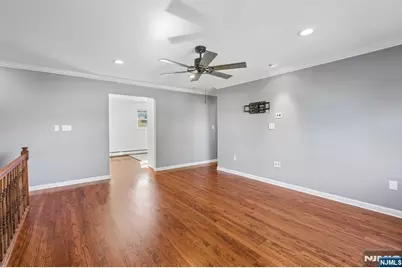 39 Manchester Court 122 #122, Wayne, NJ 07470 - Photo 5