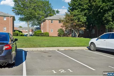 39 Manchester Court 122 #122, Wayne, NJ 07470 - Photo 29