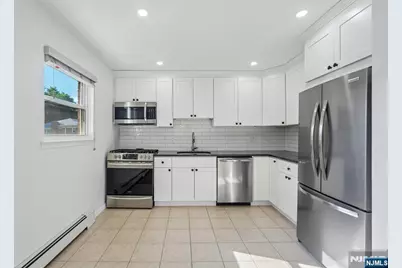 39 Manchester Court 122 #122, Wayne, NJ 07470 - Photo 13