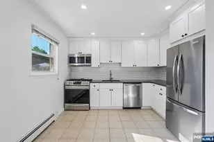 39 Manchester Ct 122, Wayne, NJ 07470 - Photo 13