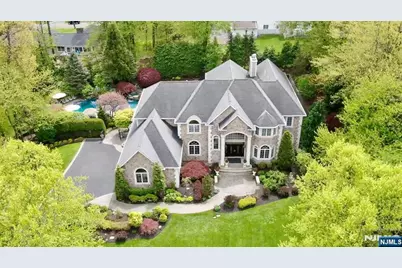 457 Devonshire Drive, Franklin Lakes, NJ 07417 - Photo 1