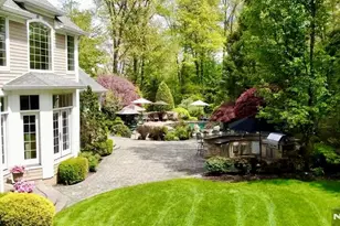 457 Devonshire Dr, Franklin Lakes, NJ 07417 - Photo 7