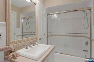 457 Devonshire Dr, Franklin Lakes, NJ 07417 - Photo 31