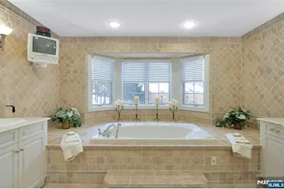 457 Devonshire Drive, Franklin Lakes, NJ 07417 - Photo 29