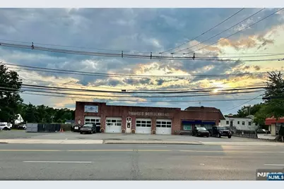 16-18 Livingston Avenue, Livingston, NJ 07039 - Photo 11