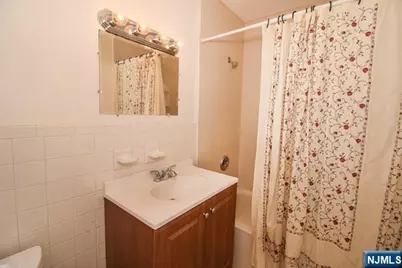 207 N Maple Avenue, Park Ridge, NJ 07656 - Photo 13