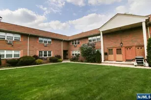 207 N Maple Ave, Park Ridge, NJ 07656 - Photo 1