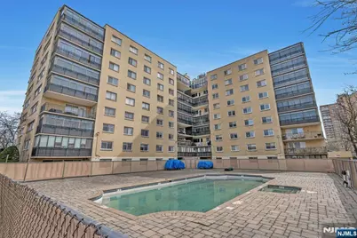 2185 Lemoine Avenue 2C #2C, Fort Lee, NJ 07024 - Photo 19
