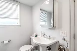 521 9th St, Carlstadt, NJ 07072 - Photo 15