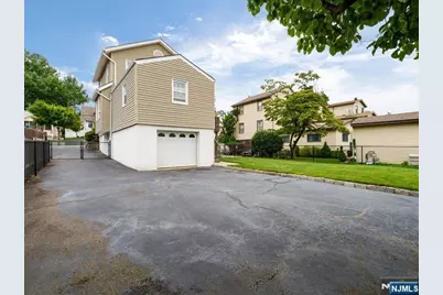 521 9th Street, Carlstadt, NJ 07072 - Photo 25