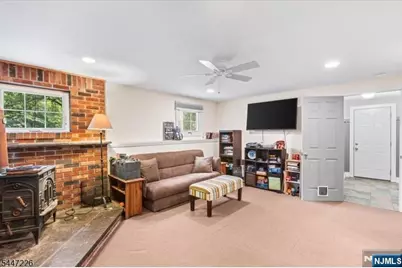 965 Edgewood Drive, Stillwater, NJ 07860 - Photo 21