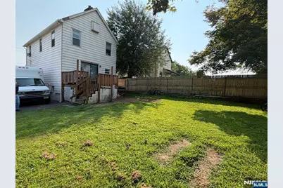 28 Backiel Avenue, Little Ferry, NJ 07643 - Photo 3