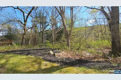 540 Hamburg Turnpike, West Milford, NJ 07480 - Photo 27