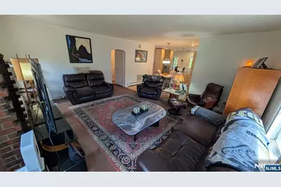 540 Hamburg Turnpike, West Milford, NJ 07480 - Photo 11