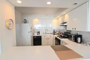 1203 River Road 20G, Edgewater, NJ 07020 - Photo 3