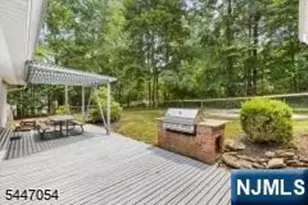 958 Cedar Dr, Stillwater, NJ 07860 - Photo 5