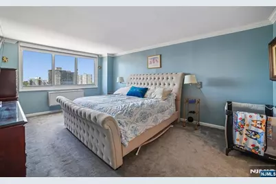 2150 Center Avenue 16G #16G, Fort Lee, NJ 07024 - Photo 13