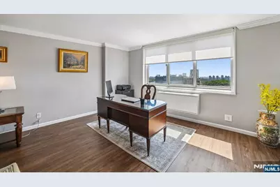 2150 Center Avenue 16G #16G, Fort Lee, NJ 07024 - Photo 5