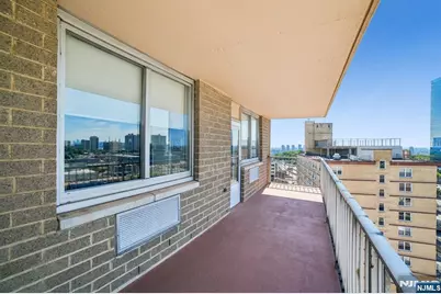 2150 Center Avenue 16G #16G, Fort Lee, NJ 07024 - Photo 19