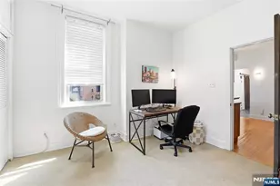 913-915 Willow Ave 4A, Hoboken, NJ 07030 - Photo 9