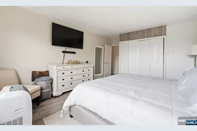25 Grand Avenue 6E #6E, Hackensack, NJ 07601 - Photo 17