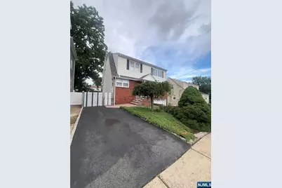 140 Silleck Street, Clifton, NJ 07013 - Photo 3