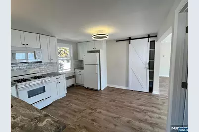 34 Wagner Place 2 #2, Hawthorne, NJ 07506 - Photo 7