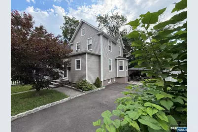 24 Roosevelt Avenue, Bergenfield, NJ 07621 - Photo 1