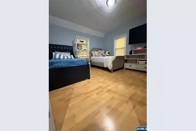 24 Roosevelt Avenue, Bergenfield, NJ 07621 - Photo 33
