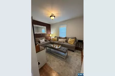 24 Roosevelt Avenue, Bergenfield, NJ 07621 - Photo 15