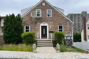 1014 Ponsi Street 2nd Floor, Fort Lee, NJ 07024 - Photo 1