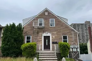 1014 Ponsi Street 2nd Floor, Fort Lee, NJ 07024 - Photo 1