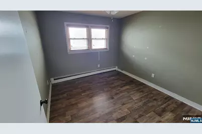 39 Wadsworth Street 2 #2, Wallington, NJ 07057 - Photo 11