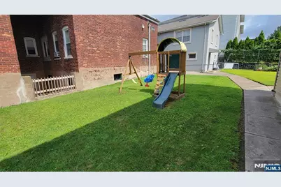 39 Wadsworth Street 2 #2, Wallington, NJ 07057 - Photo 17