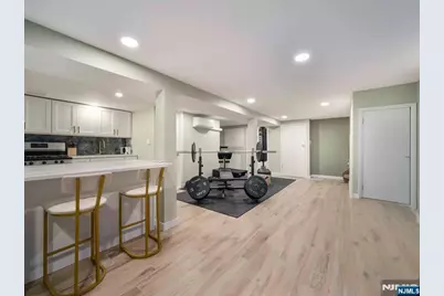 69 Main Avenue, Wallington, NJ 07057 - Photo 21