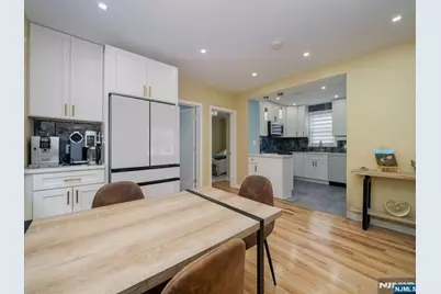 69 Main Avenue, Wallington, NJ 07057 - Photo 5